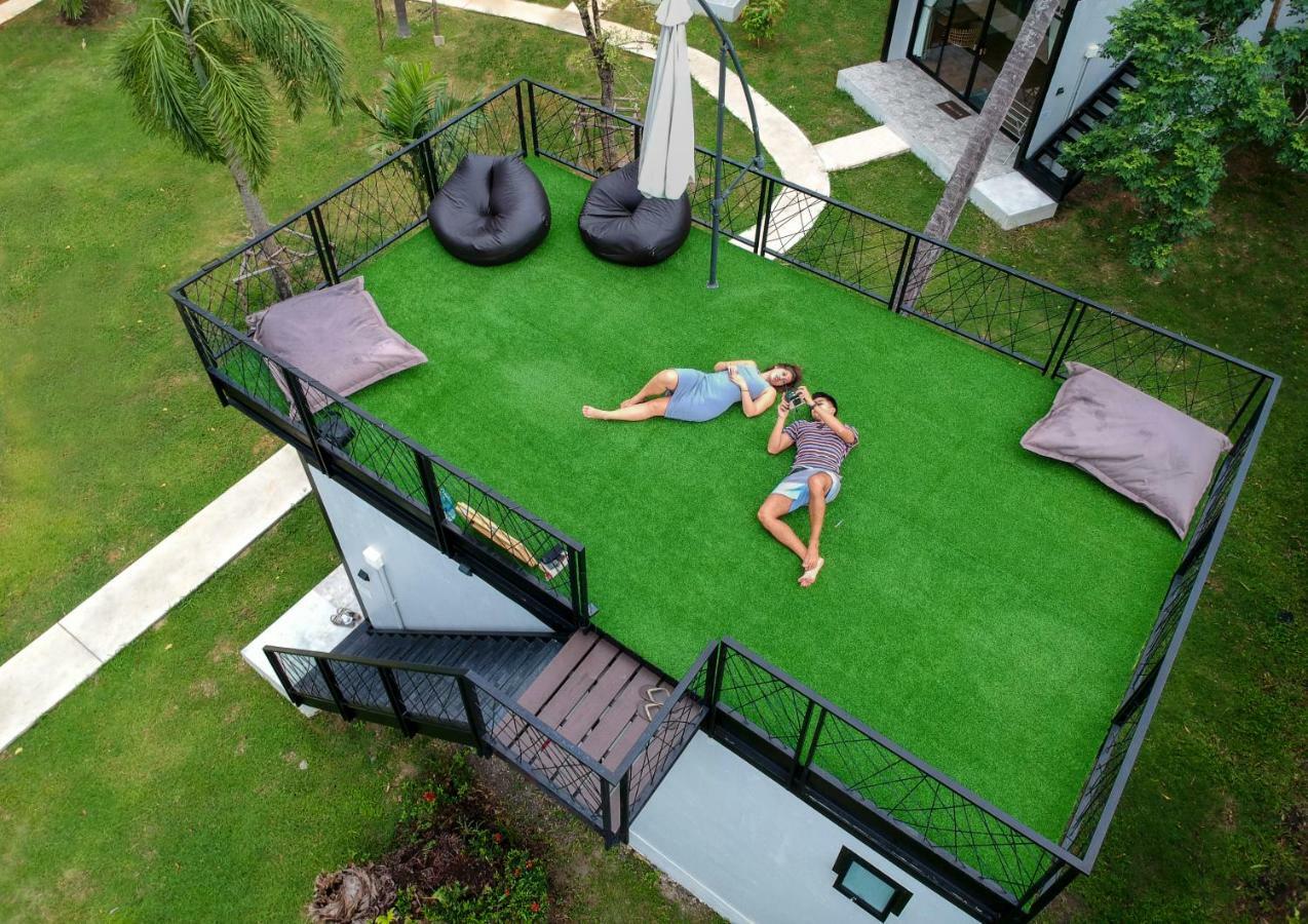Coconut Wells Phuket Hotel Chalong Exterior photo