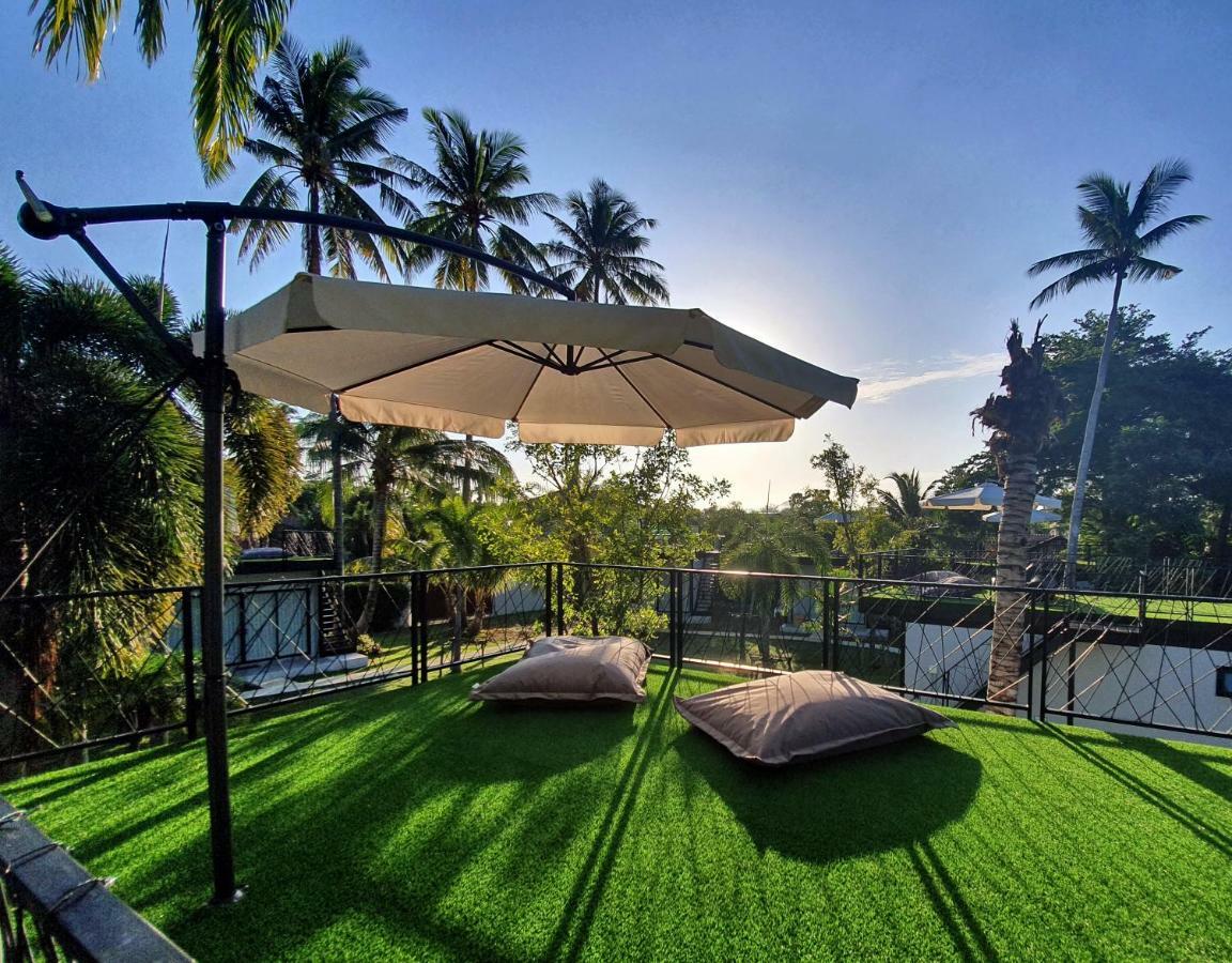 Coconut Wells Phuket Hotel Chalong Exterior photo