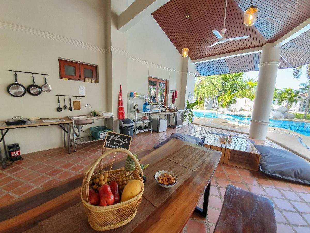 Coconut Wells Phuket Hotel Chalong Exterior photo